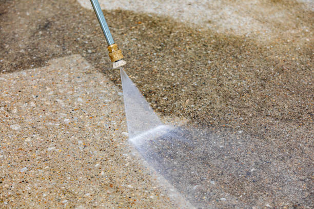Best Playground Equipment Cleaning  in Youngstown, NY
